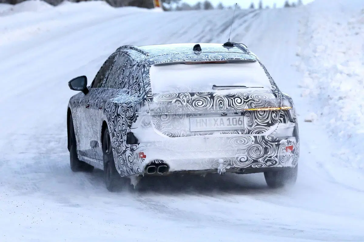 Audi A7 Avant, i test continuano a -32°C  [Foto Spia] (8)