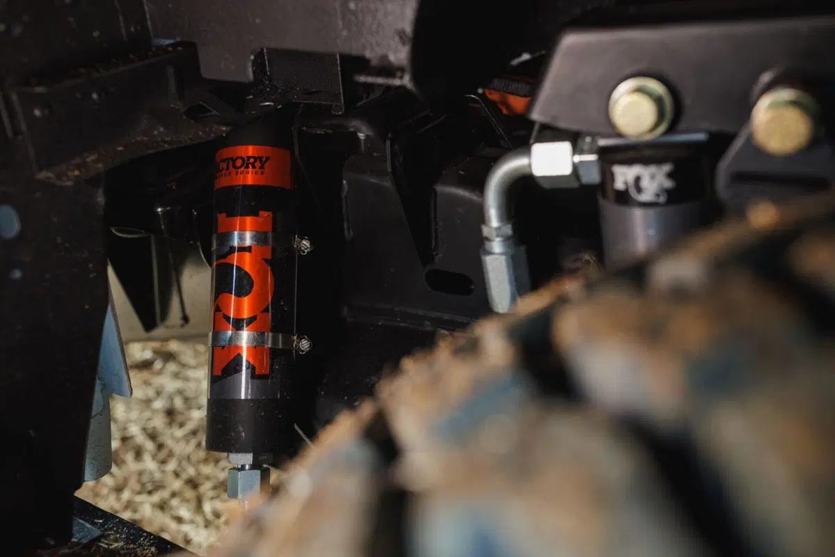 Ford F-150 Lightning Switchgear: la risposta di Detroit al Cybertruck (14)