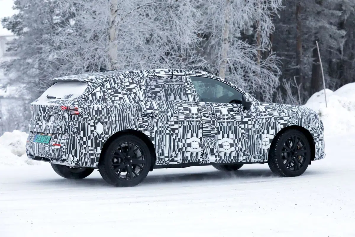 Cupra Terramar, il prototipo è nelle ultime fasi di test  [Foto Spia] (17)