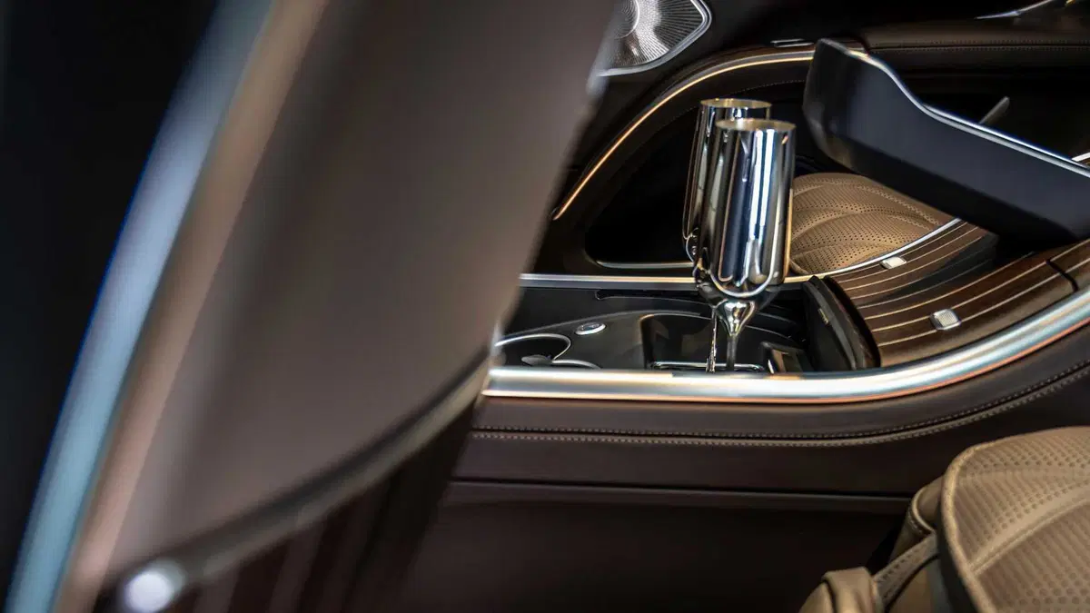 Mercedes-Benz EQS SUV Maybach 680 First Class Night series (15)