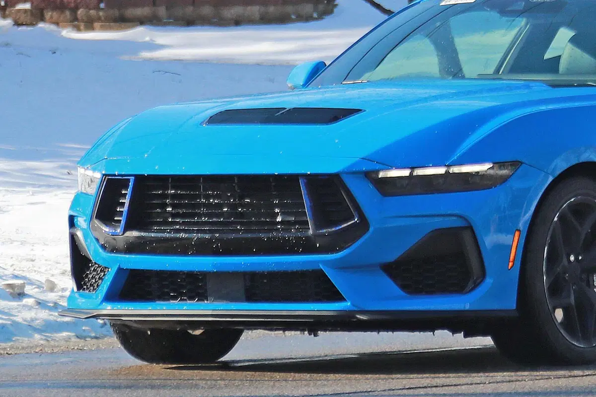 Ford Mustang CS, negli USA è in arrivo la coupé [Foto Spia] (5)
