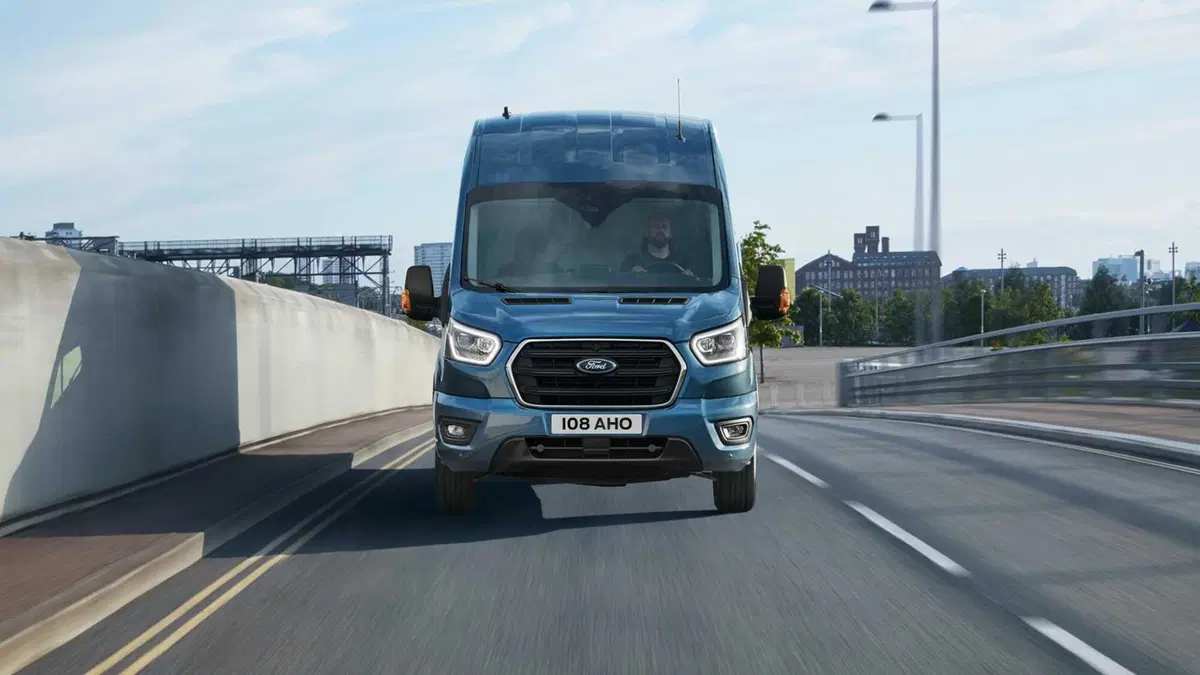 Ford Transit Furgone 330 2.0TDCi EcoBlue 170CV aut. PM-TM Combi Trend (6)