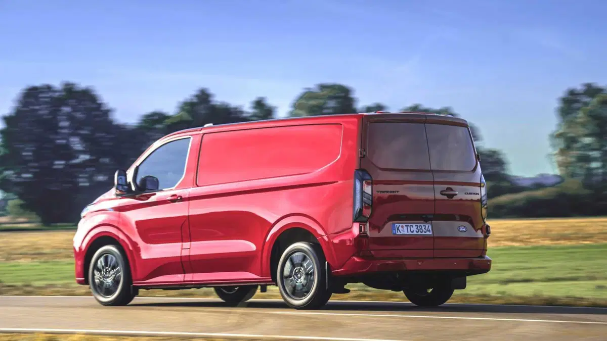 Ford Transit Custom Furgone 320 2.0 ecoblue 170cv Titanium L2H1 AWD A8 (5)