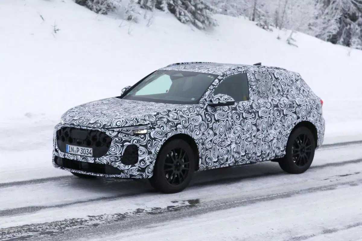 Audi Q5, la nuova generazione arriva nel 2025 [Foto Spia] (3)