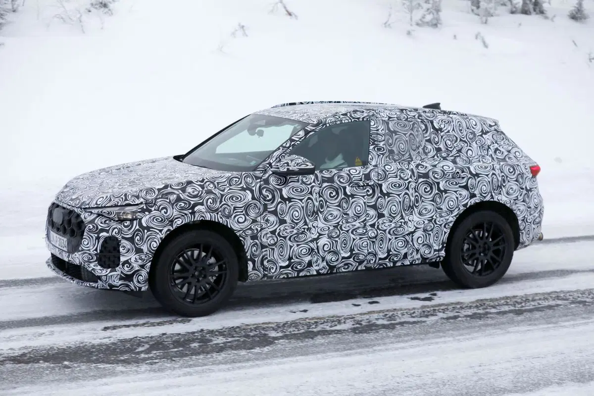 Audi Q5, la nuova generazione arriva nel 2025 [Foto Spia] (6)