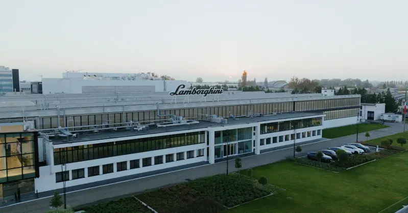 Lamborghini direzione Cor Tauri: i programmi del 2024 e oltre