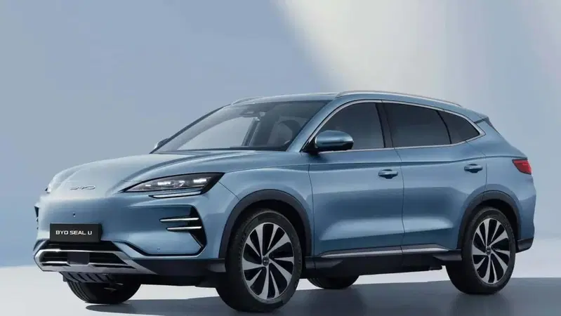 BYD Seal U: la grande suv elettrica da 40k, l'abbiamo guidata 