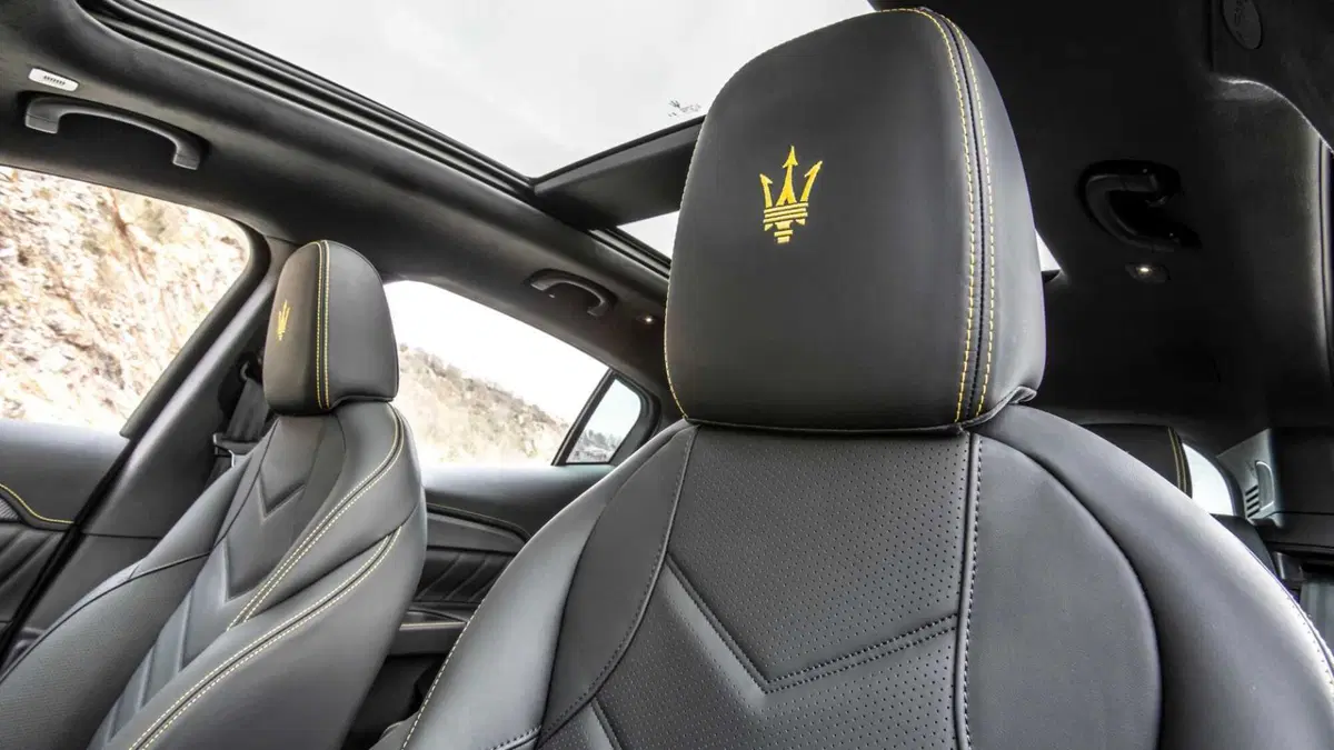 Maserati Grecale 3.0 V6 Trofeo 530cv auto (9)