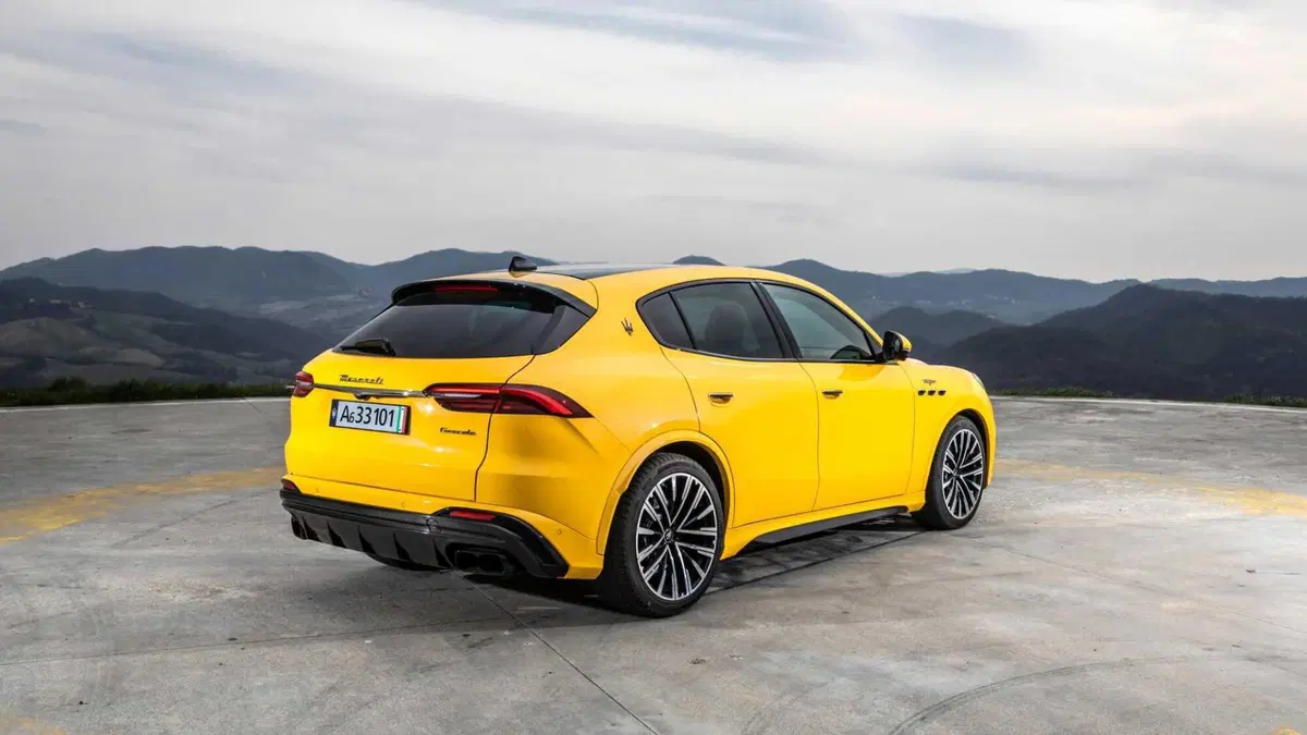 Maserati Grecale 3.0 V6 Trofeo 530cv auto (2)