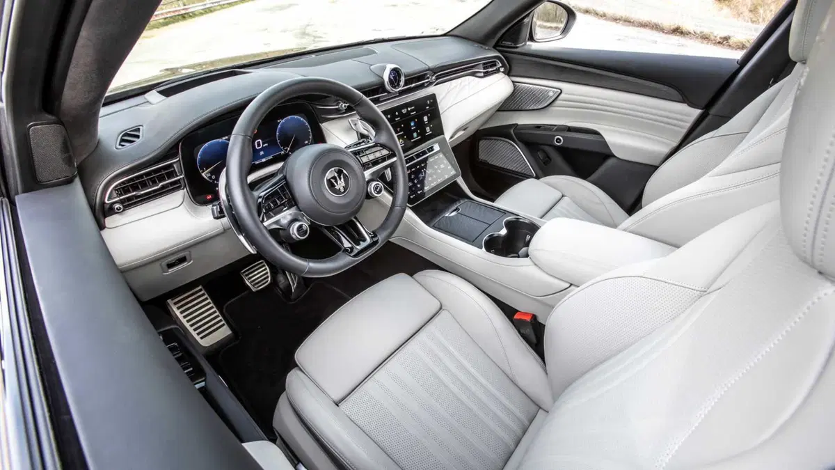 Maserati Grecale .0 mhev Modena 330cv auto (9)