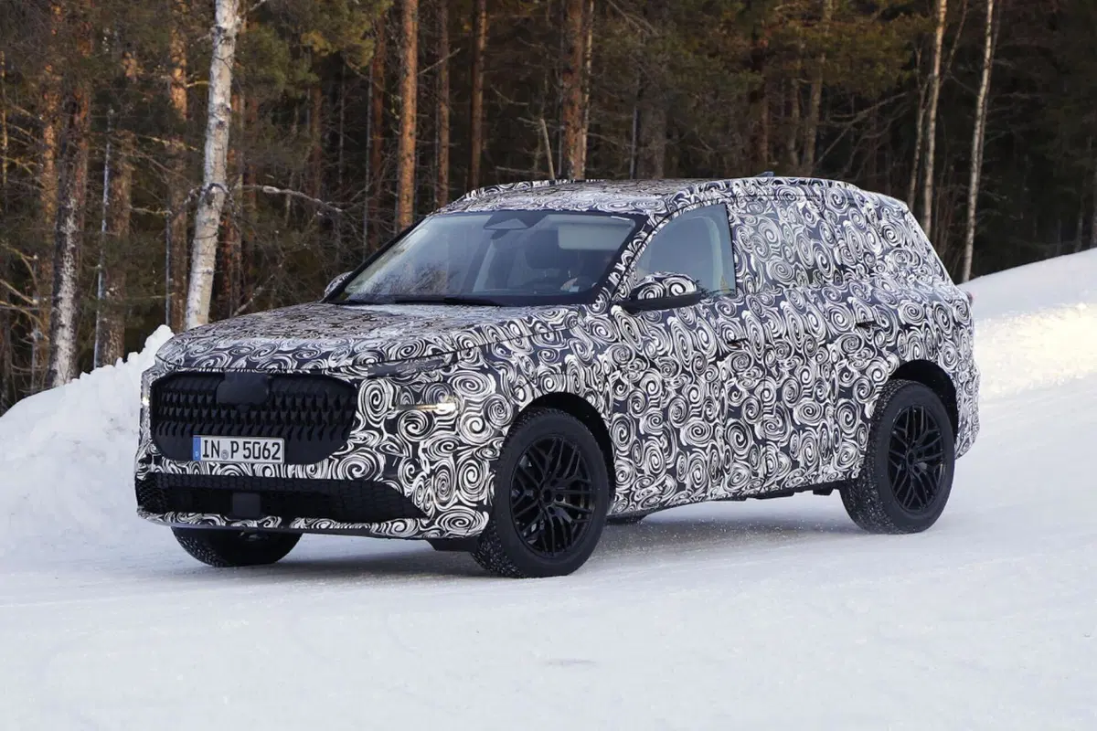 Audi Q9, arriva nel 2025 e avrà (forse) un V8 [Foto Spia] (6)