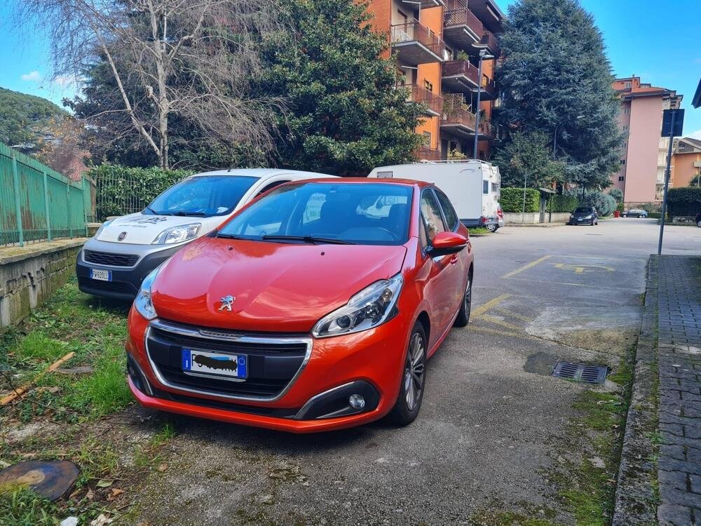 Peugeot 208 75 5 porte Allure  del 2017 usata a Avellino