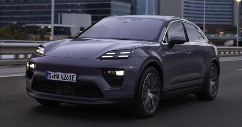 Scende in campo e le ha tutte contro: nuova Porsche Macan elettrica, Top e Flop