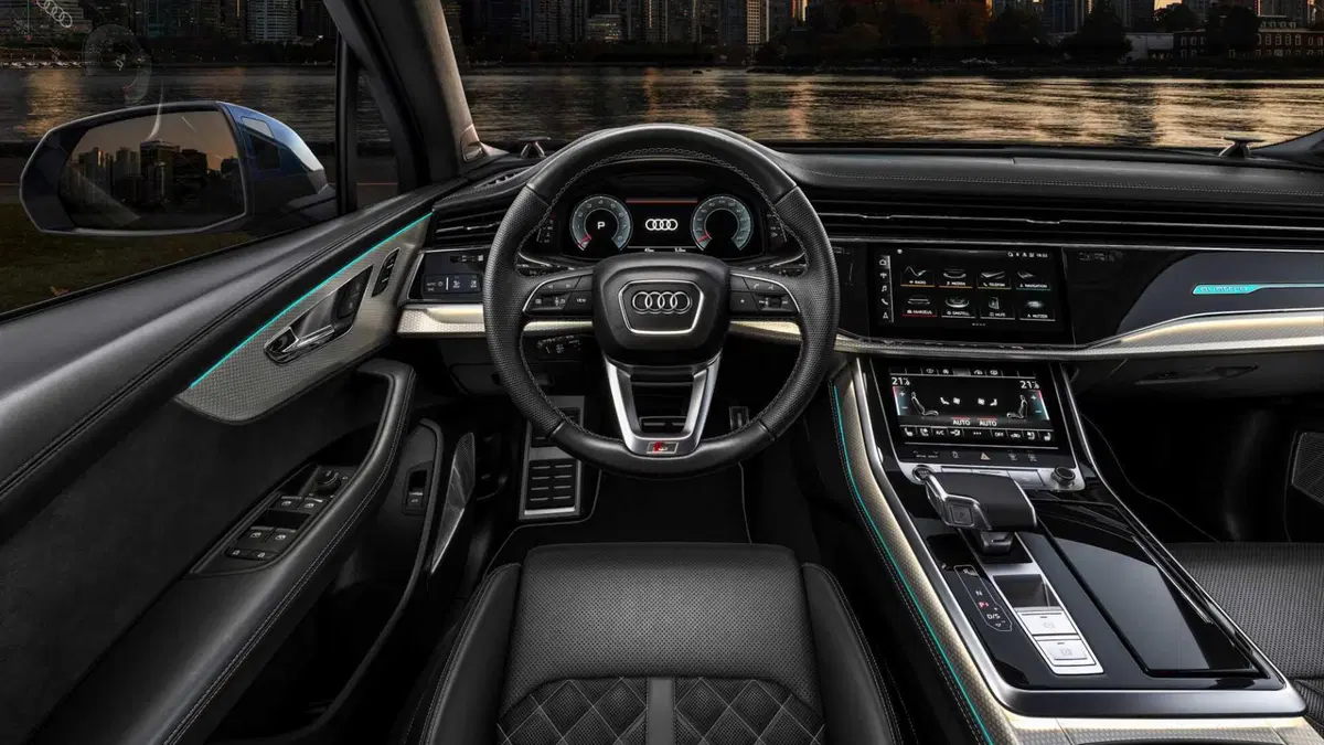 Audi Q7 45 TDI quattro tiptronic Business (13)
