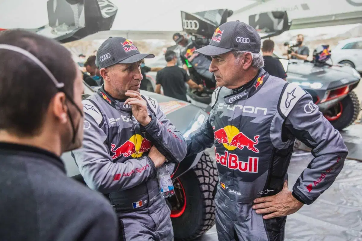 Carlos Sainz e Stephane Peterhansel, la Storia della Dakar a un bivio?  (6)