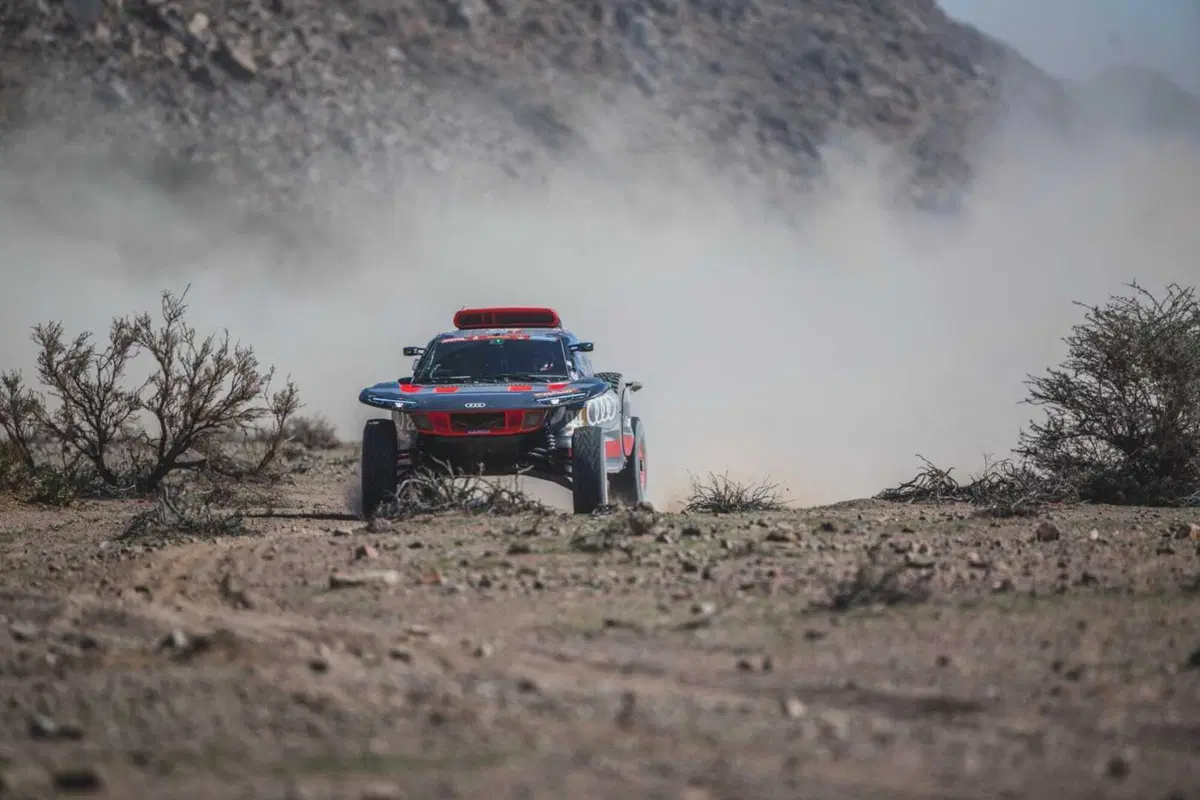 Carlos Sainz e Stephane Peterhansel, la Storia della Dakar a un bivio?  (18)