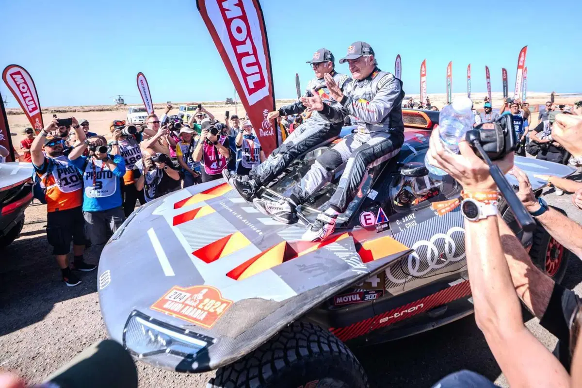 Carlos Sainz e Stephane Peterhansel, la Storia della Dakar a un bivio?  (22)