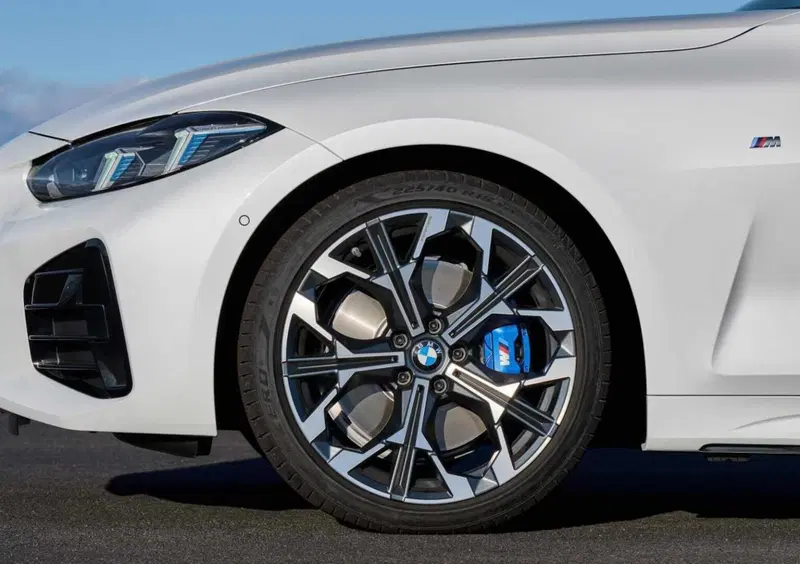 BMW Serie 4 Cabrio (2020-->>) (12)