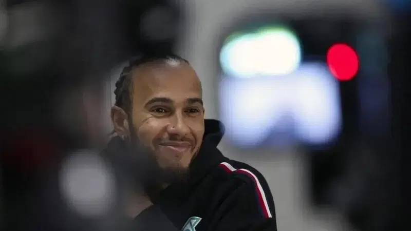 F1. Hamilton via dalla Mercedes per Ferrari: &ldquo;Una delle decisioni pi&ugrave; difficili della mia vita. E' il momento giusto per affrontare una nuova sfida&rdquo;