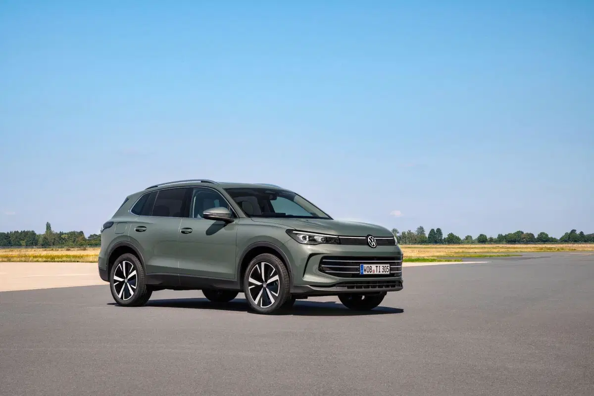 Nuova Volkswagen Tiguan: motorizzazioni, allestimenti, optional e prezzi. Guida all’acquisto (13)