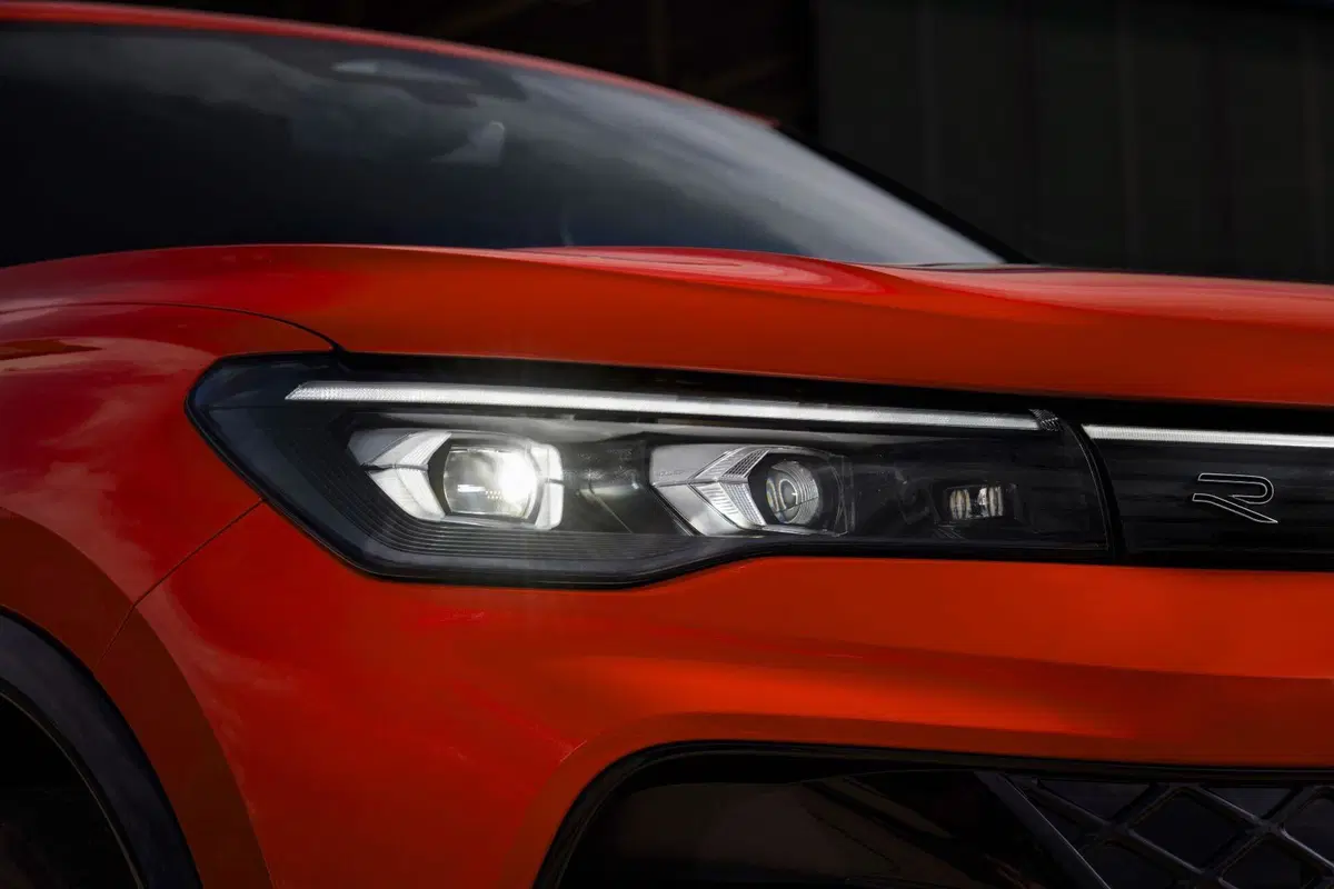Nuova Volkswagen Tiguan: motorizzazioni, allestimenti, optional e prezzi. Guida all’acquisto (26)