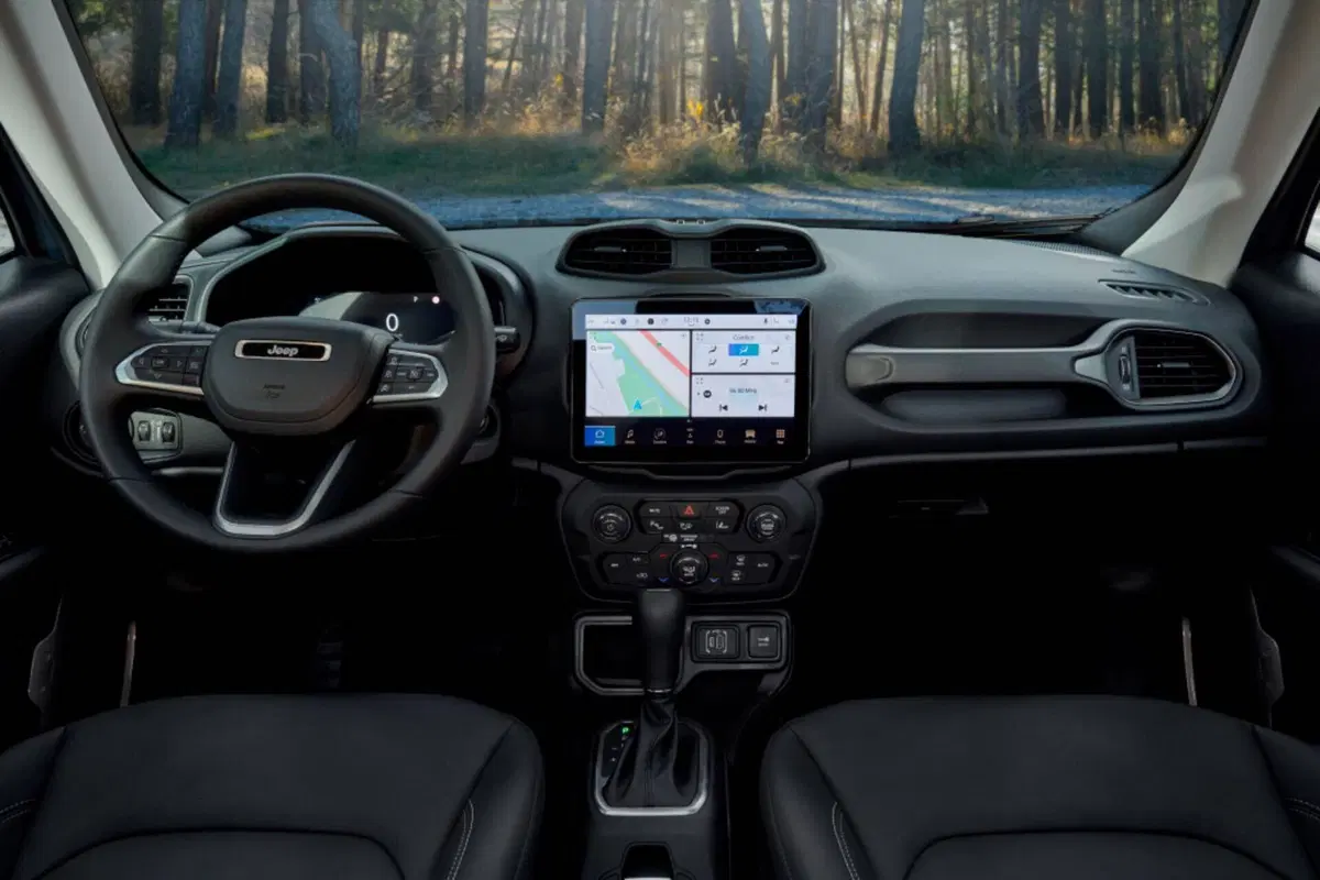 Jeep Renegade 2024, il nuovo Model Year sarà solo ibrido (5)