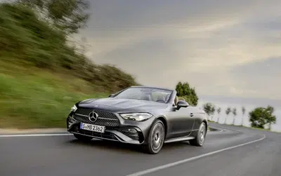 Mercedes CLE Cabriolet, pronta per l’estate en plein air 