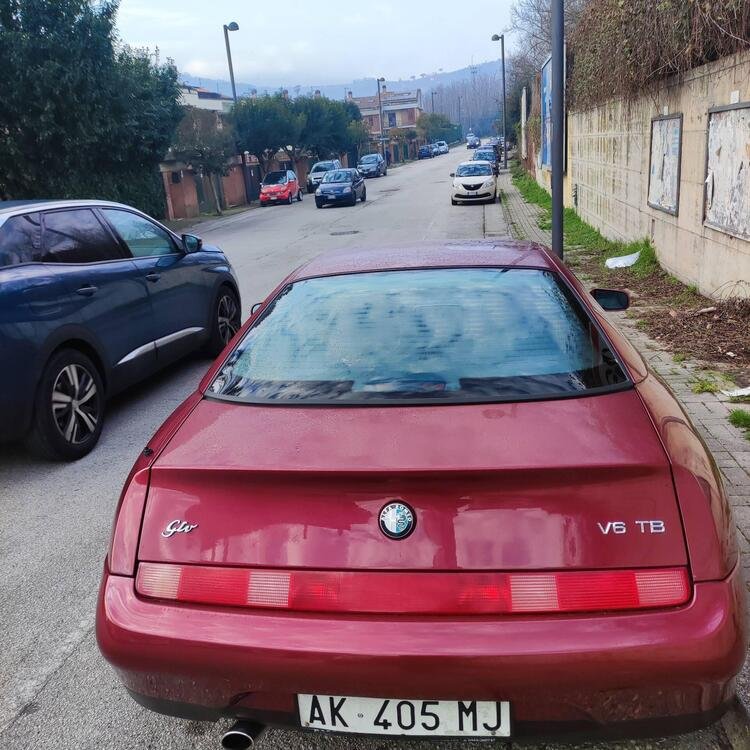 GTV TURBO V6 12V d'epoca del 1996 a Avellino