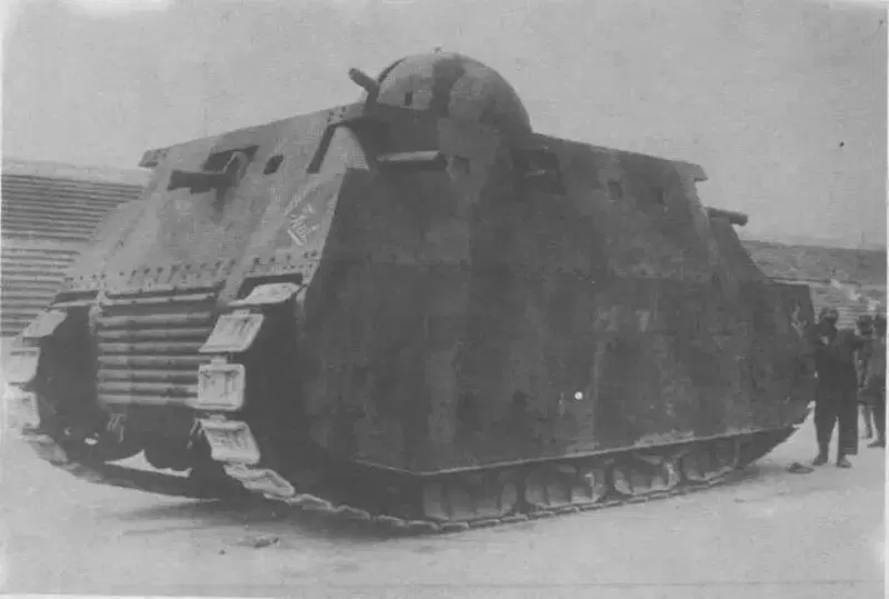 Il carro armato Fiat 2000