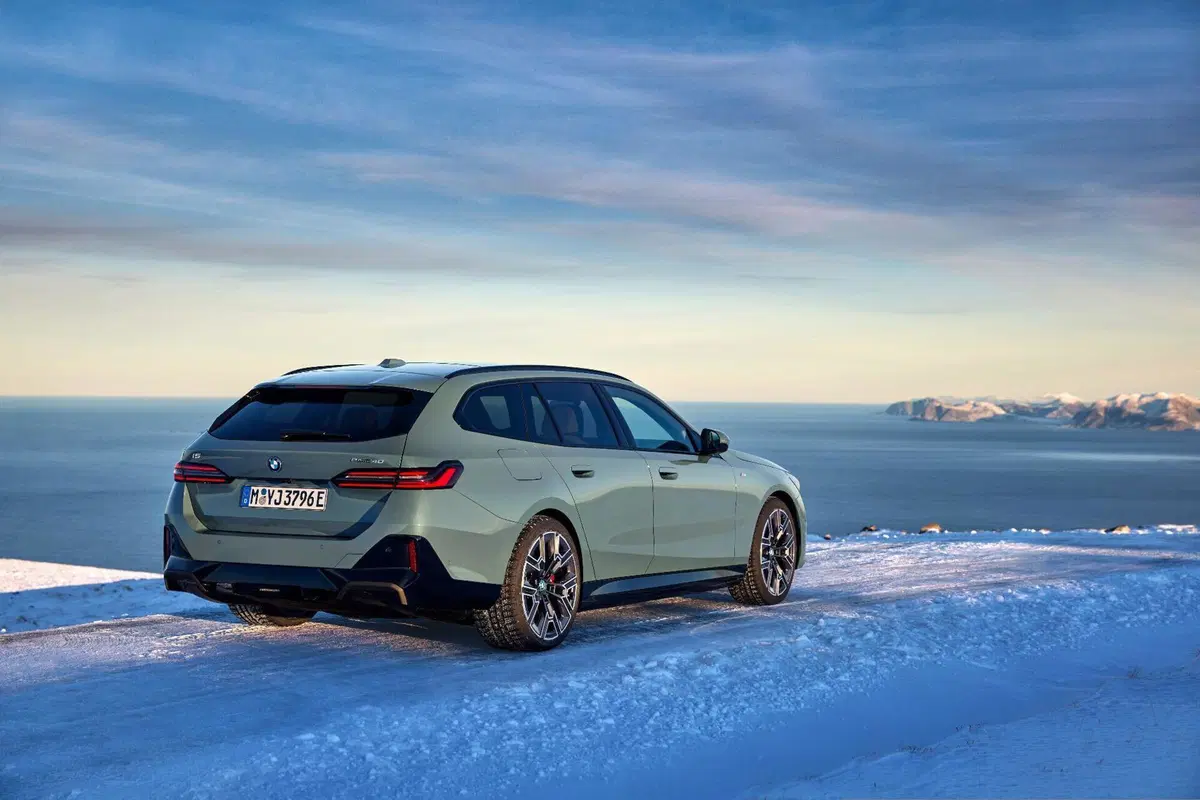 BMW Serie 5 Touring, le novità della sesta generazione  (9)