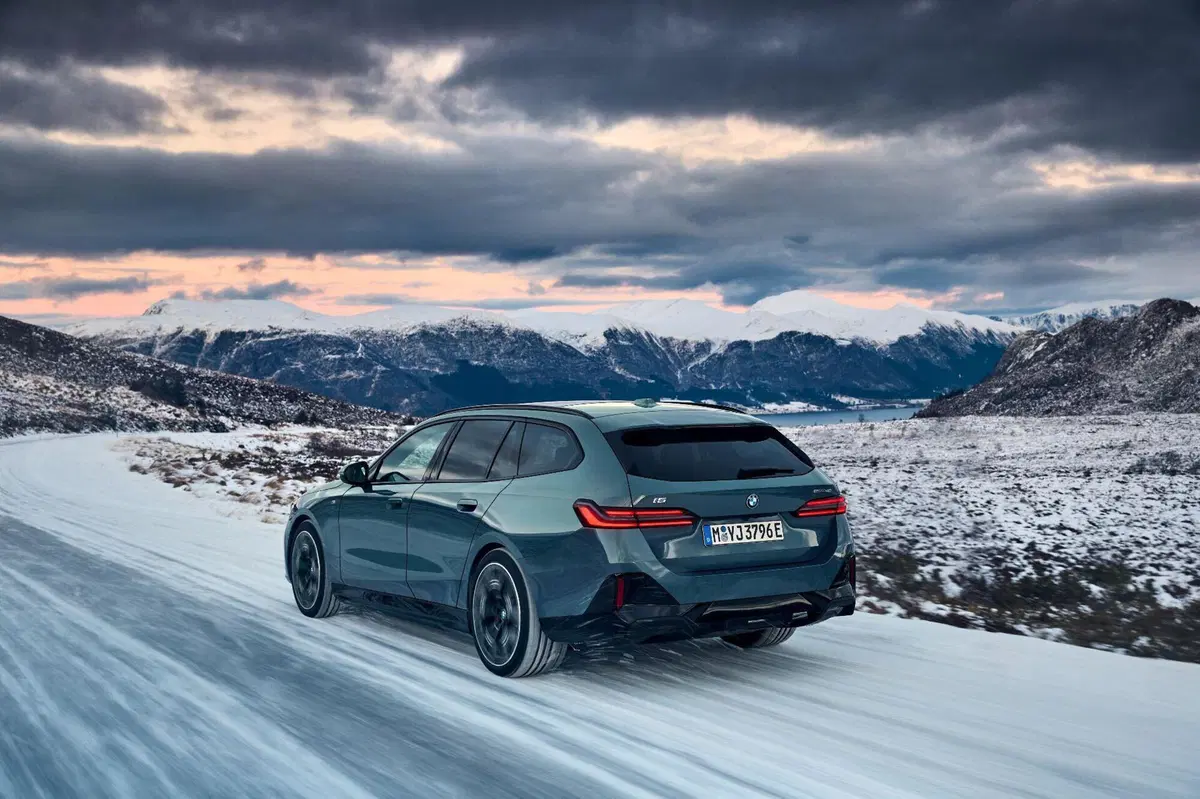 BMW Serie 5 Touring, le novità della sesta generazione  (13)