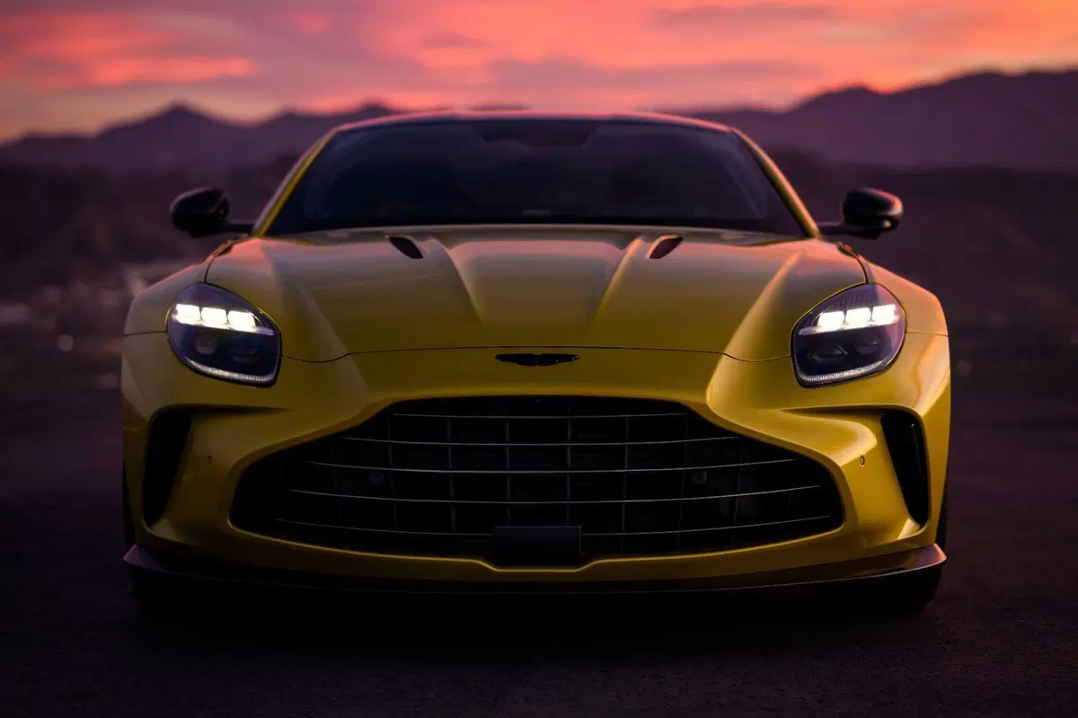 Aston Martin Vantage 2024: tutta nuova e al top per l'esperienza di guida (11)