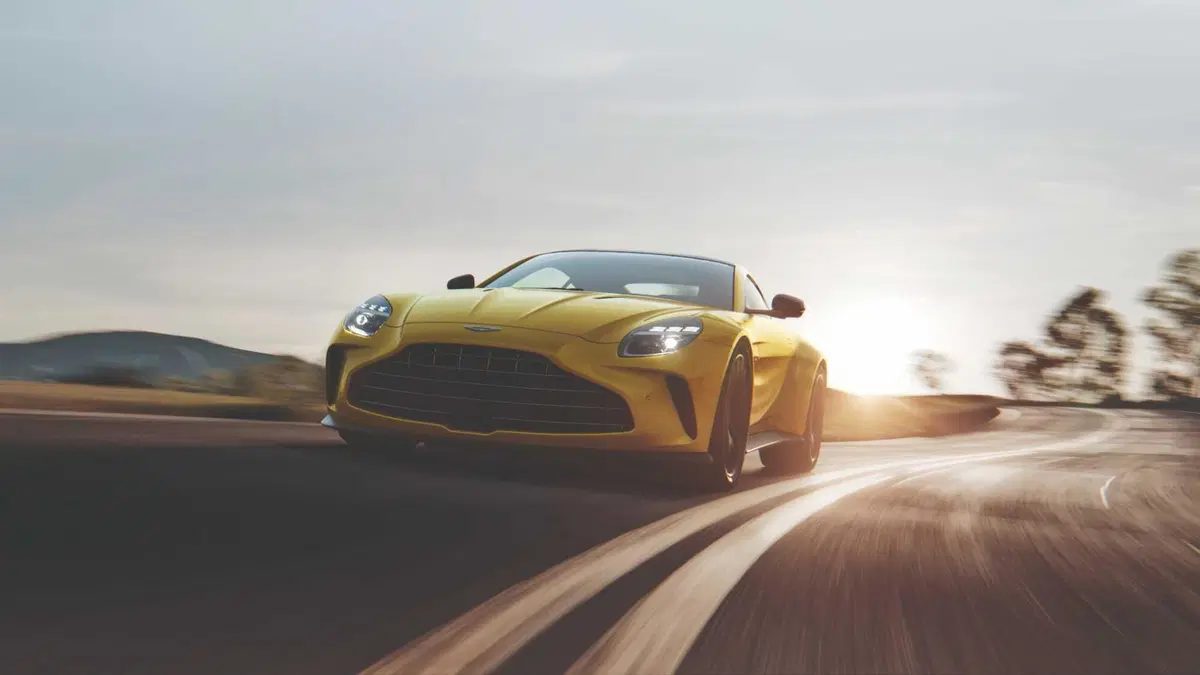 Aston Martin Vantage 2024: tutta nuova e al top per l'esperienza di guida (17)