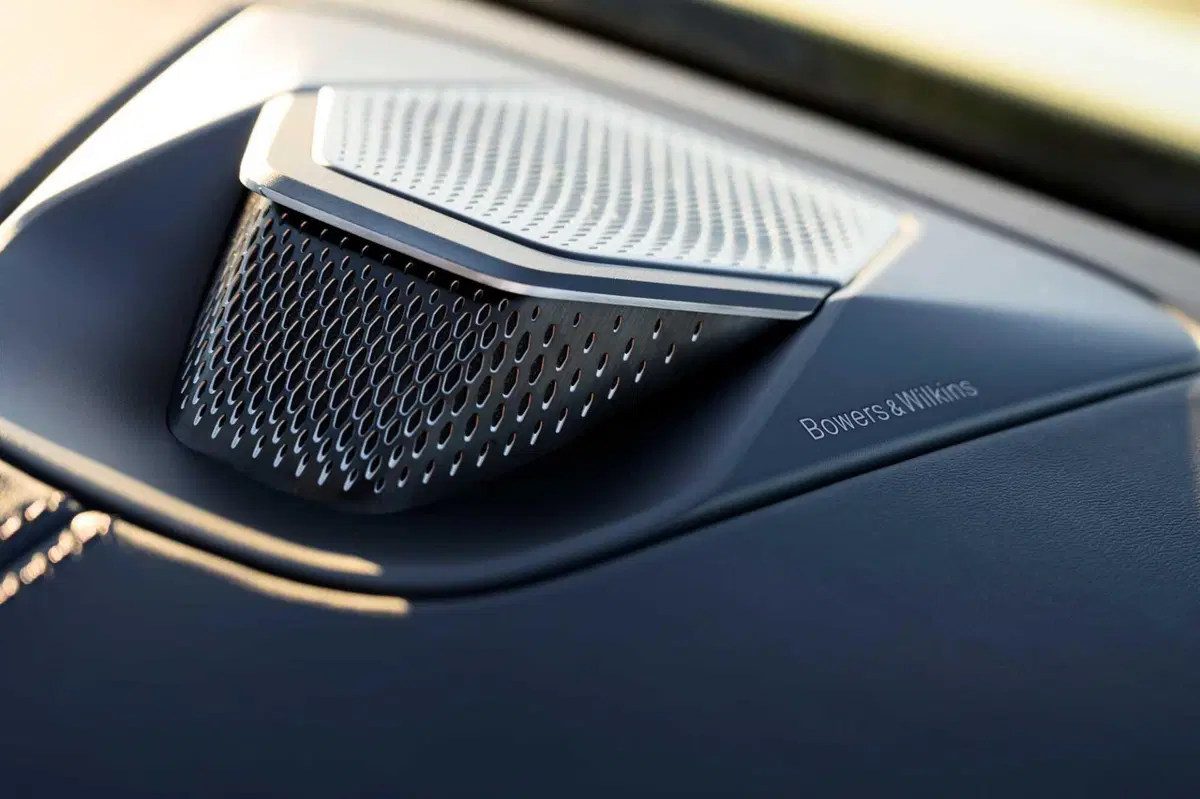 Aston Martin Vantage 2024: tutta nuova e al top per l'esperienza di guida (22)