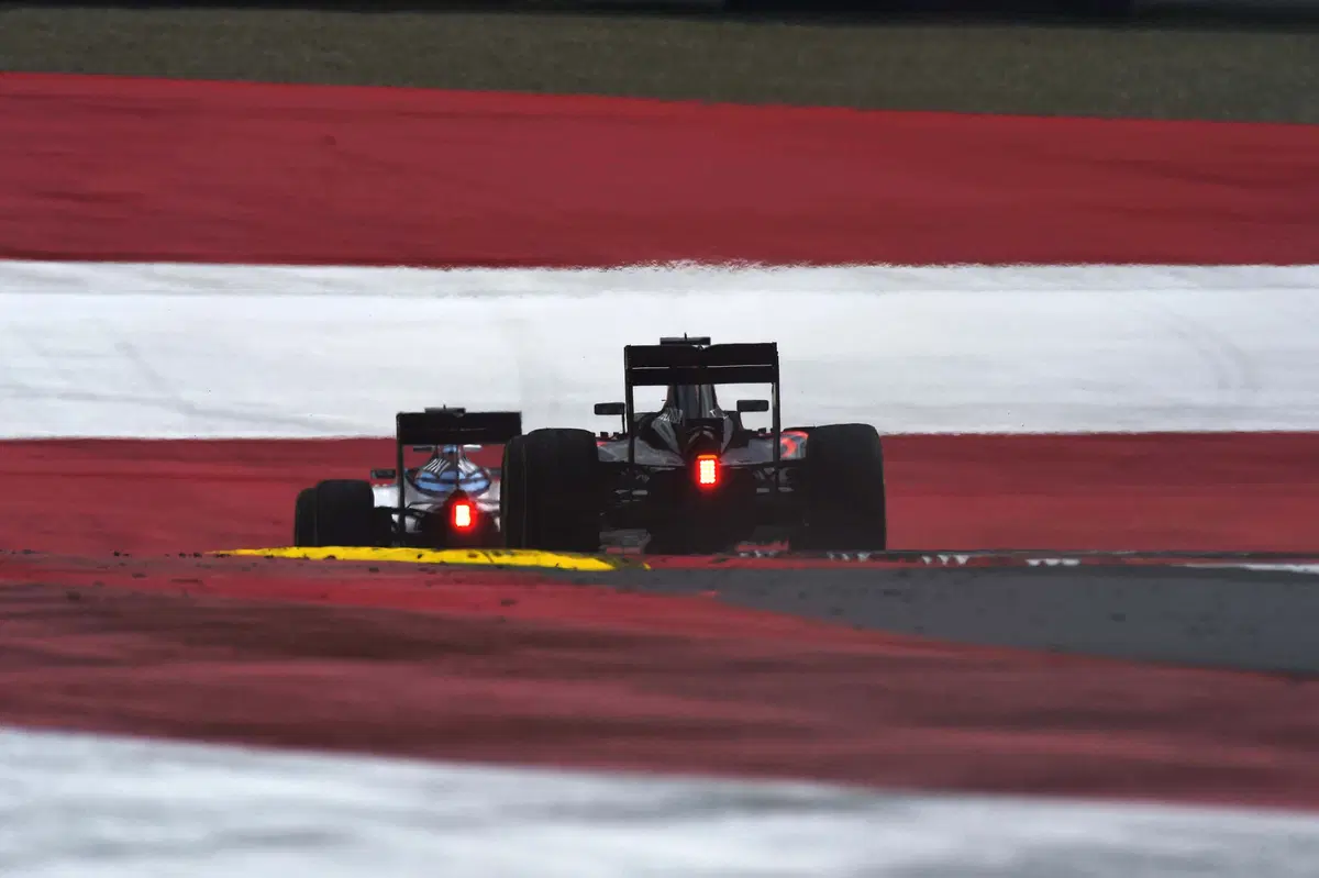 F1, Gp Austria 2016: penalità di cinque posizioni in griglia per Vettel (24)