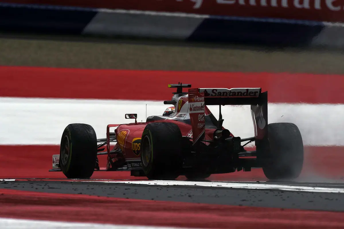 F1, Gp Austria 2016: penalità di cinque posizioni in griglia per Vettel (25)