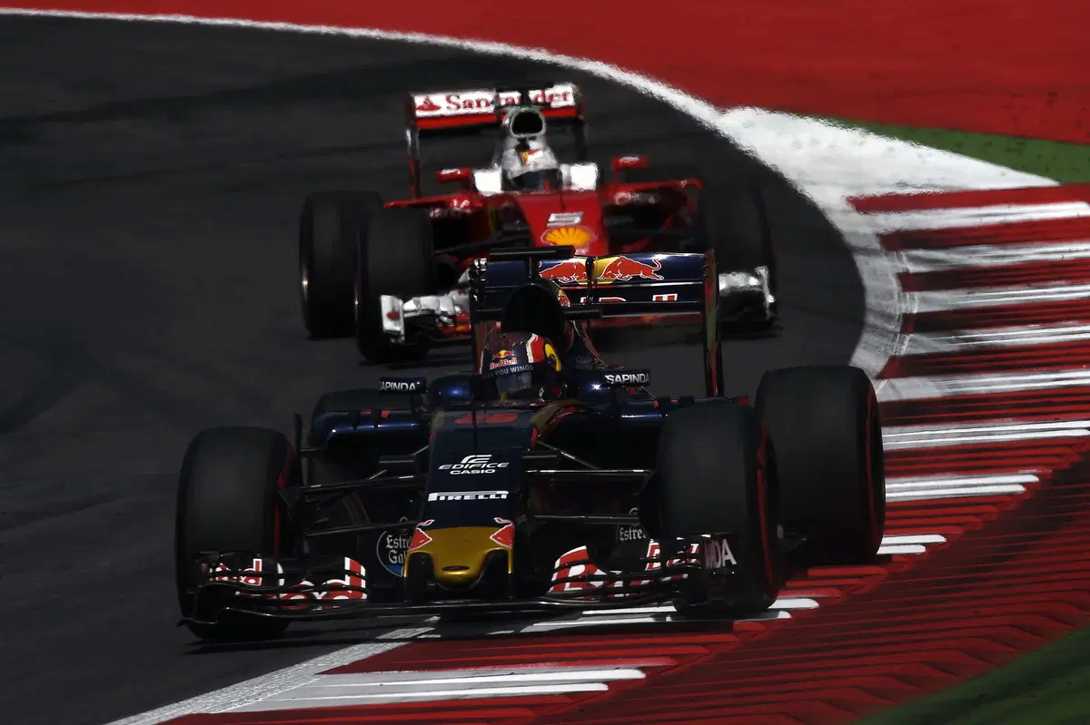 F1, Gp Austria 2016: penalità di cinque posizioni in griglia per Vettel (33)