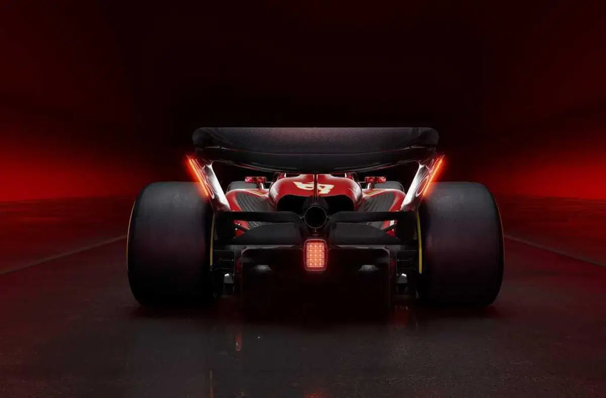 Formula 1 2024: Ferrari, presentata la SF-24 di Charles Leclerc e Carlos Sainz (2)