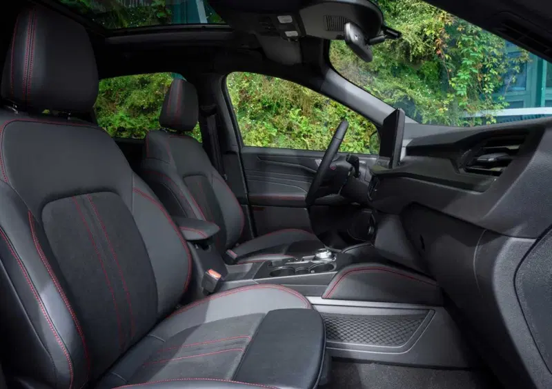 Ford Kuga (11)