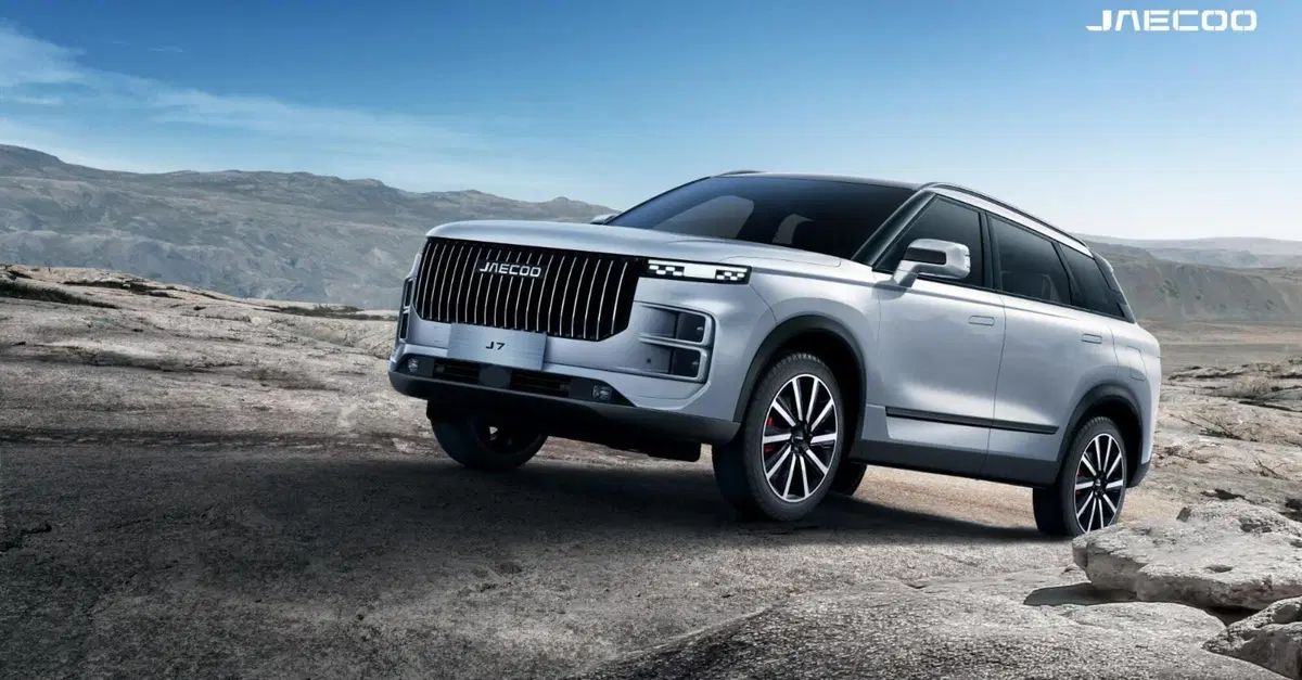 Jaecoo J7 di Omoda: suv "urbano" da 4 metri e mezzo in arrivo