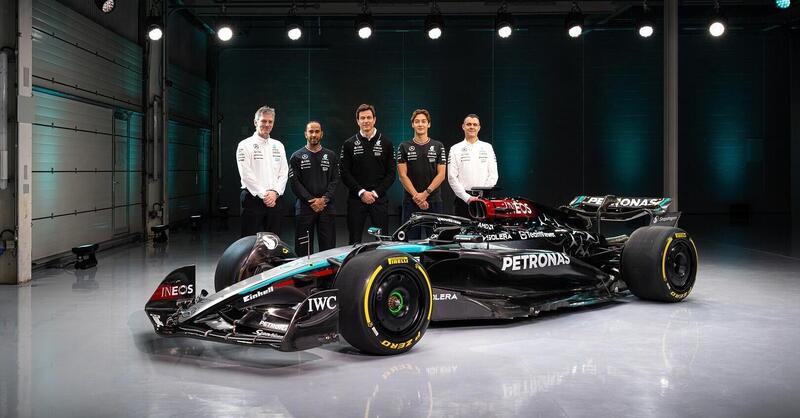 F1. Mercedes presenta la W15, Toto Wolff: &ldquo;Abbiamo una montagna da scalare davanti a noi&rdquo;