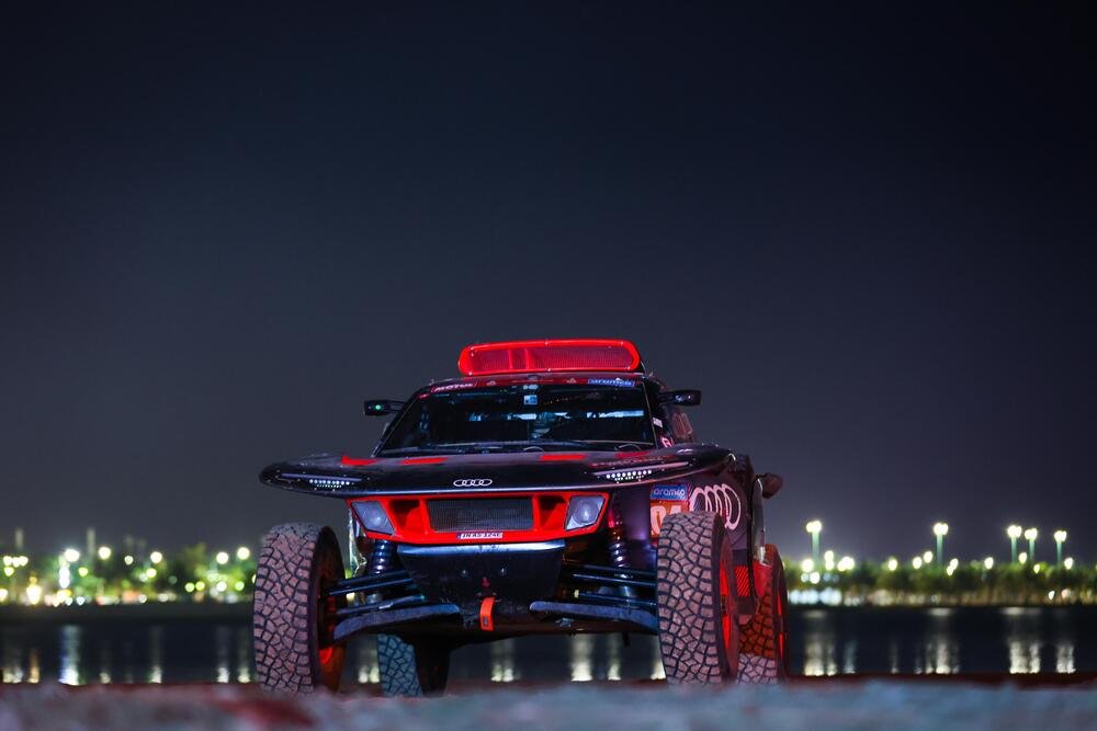 Audi RS Q e-tron di Carlos Sainz e Lucas Cruz vince la Dakar 2024