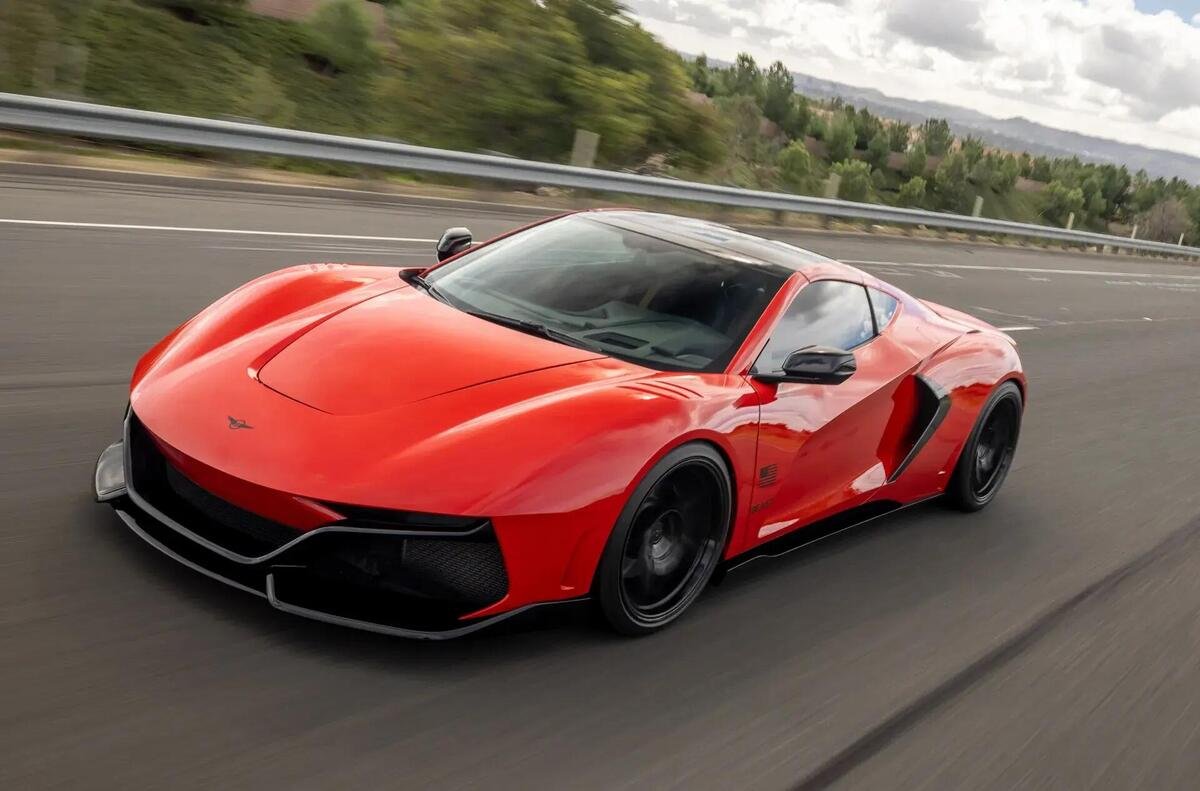 Rezvani Beast 2024 un po' Corvette, un po' coi gadget di 007 [VIDEO