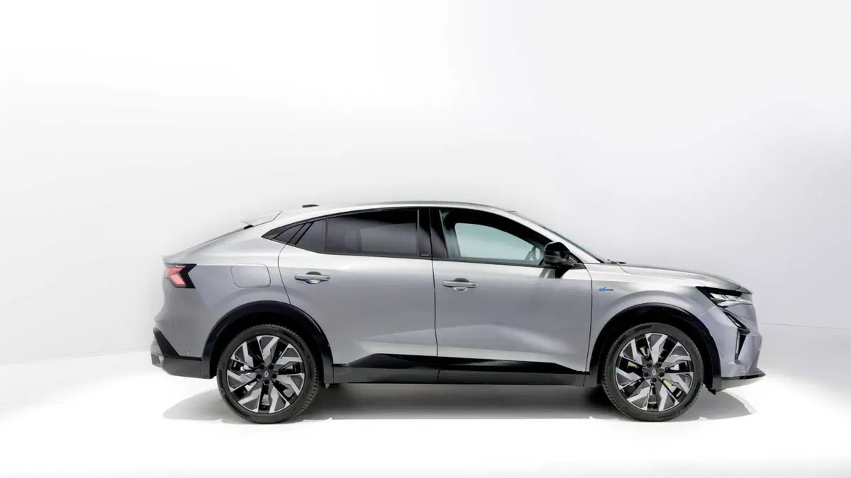 Renault Rafale 1.2 e-Tech phev esprit Alpine 4x4 300cv auto (7)