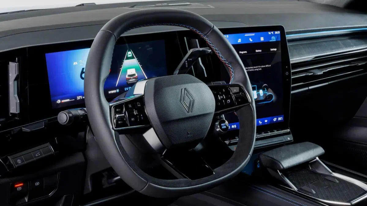 Renault Rafale 1.2 e-Tech phev esprit Alpine 4x4 300cv auto (10)