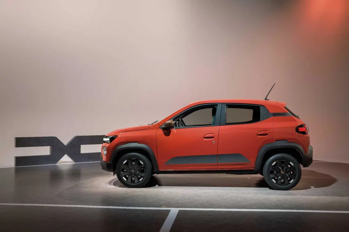 La nuova DACIA SPRING 2024: elettrica, prezzo basso, più digitale [VIDEO] (13)