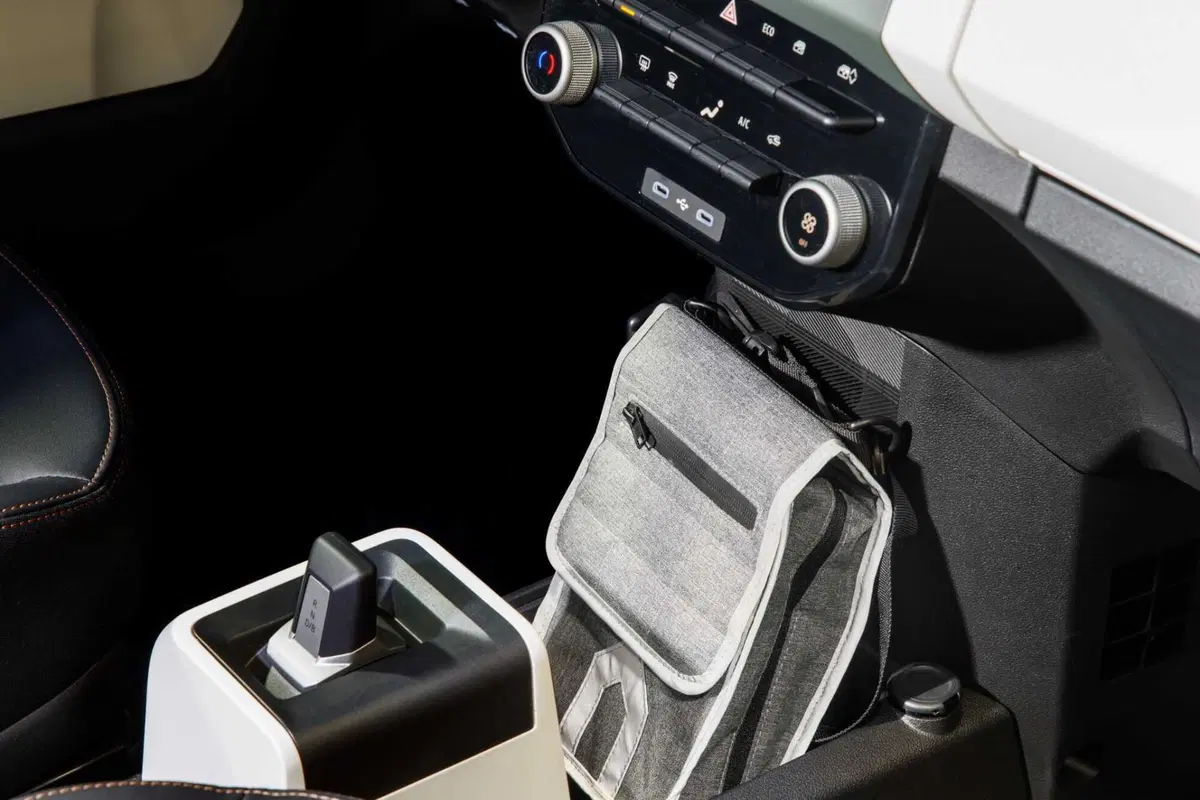 La nuova DACIA SPRING 2024: elettrica, prezzo basso, più digitale [VIDEO] (14)