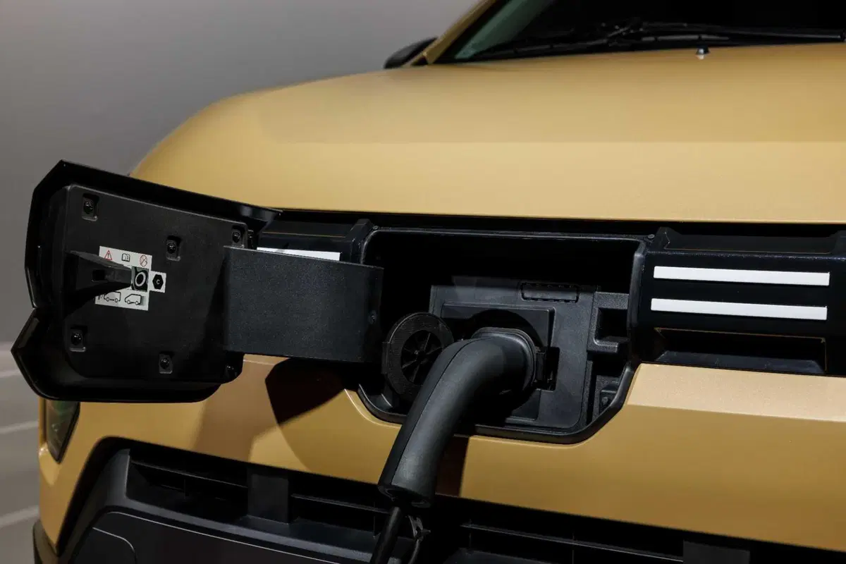 La nuova DACIA SPRING 2024: elettrica, prezzo basso, più digitale [VIDEO] (33)