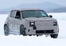 Renault 4, le prime foto spia nel freddo nord Europa