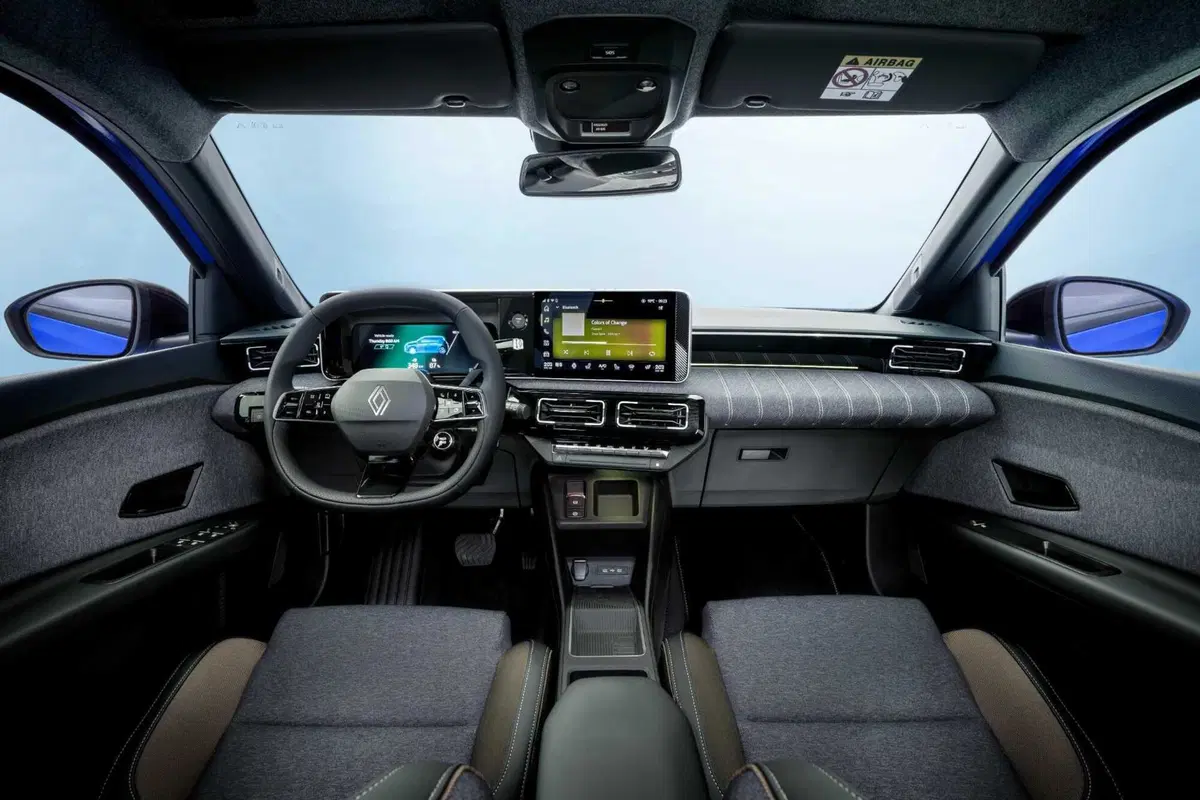 Nuova Renault 5 E-Tech: l'elettrica pop è finalmente arrivata! (7)